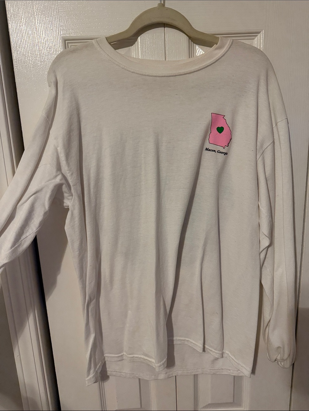 White Long-Sleeve Crewneck Sweater with Pink Georgia Graphic